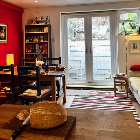 Comfy Child/Dog Friendly Garden Flat Heart Camden Apartment London Bagian luar foto