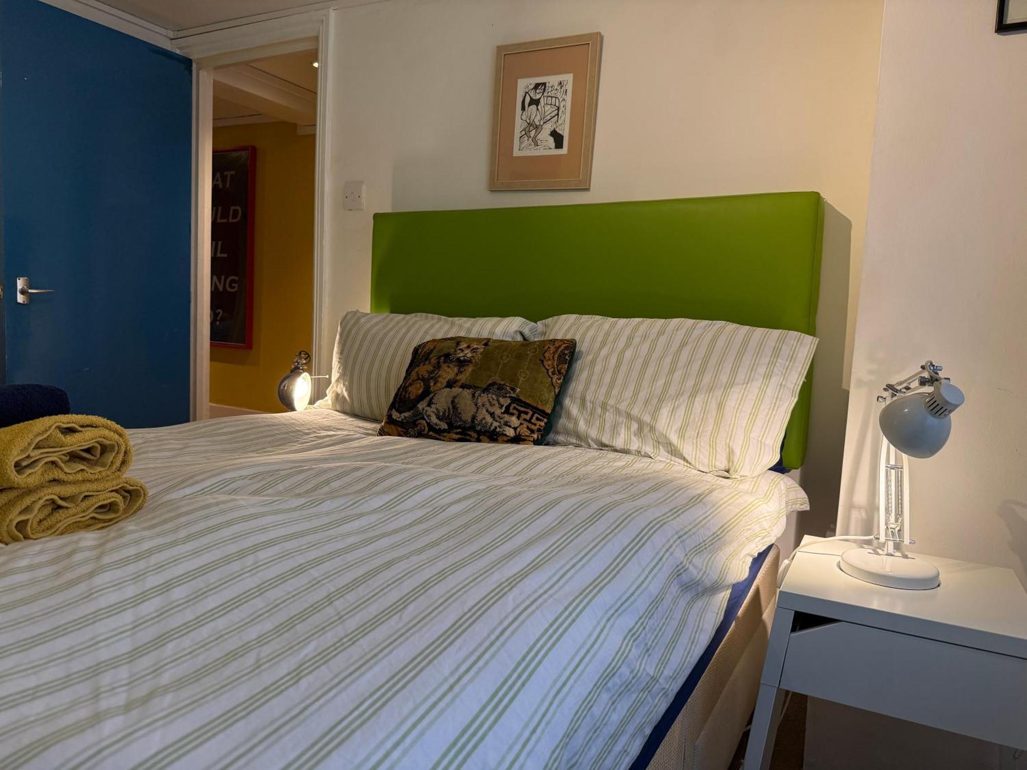 Comfy Child/Dog Friendly Garden Flat Heart Camden Apartment London Bagian luar foto